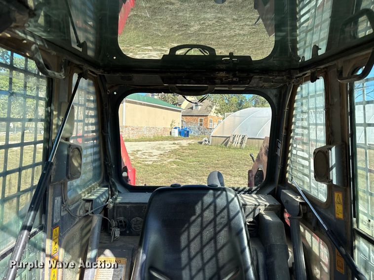 image for item FG0769 2011 Takeuchi TL250 tracked skid steer loader