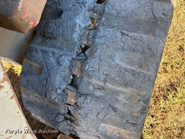 image for item FG0769 2011 Takeuchi TL250 tracked skid steer loader