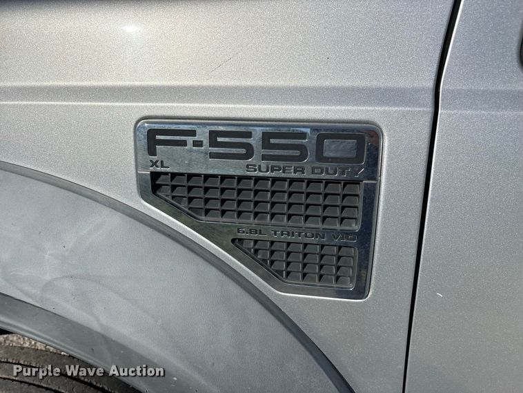 image for item FG0772 2010 Ford F550 Super Duty vacuum truck