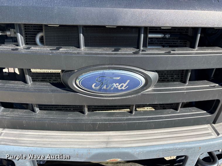 image for item FG0772 2010 Ford F550 Super Duty vacuum truck