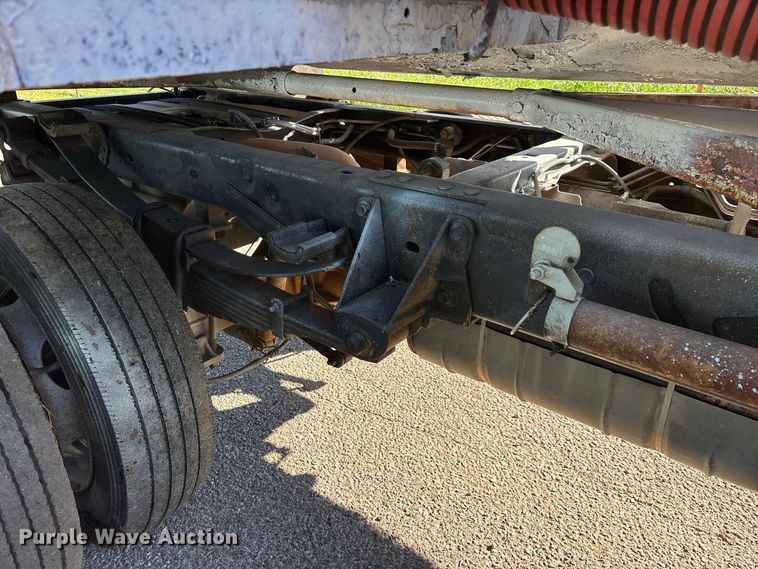 image for item FG0772 2010 Ford F550 Super Duty vacuum truck