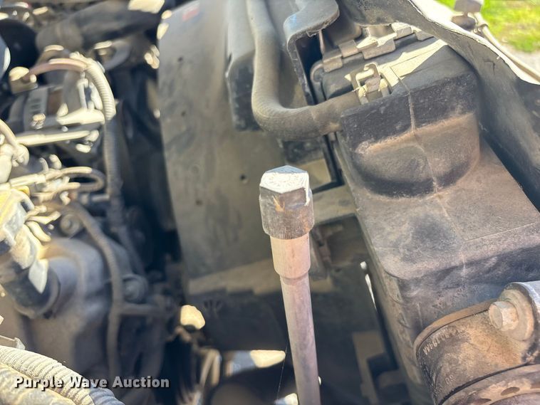 image for item FG0772 2010 Ford F550 Super Duty vacuum truck
