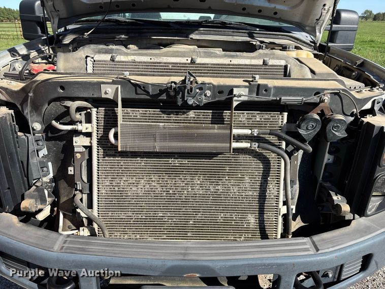 image for item FG0772 2010 Ford F550 Super Duty vacuum truck
