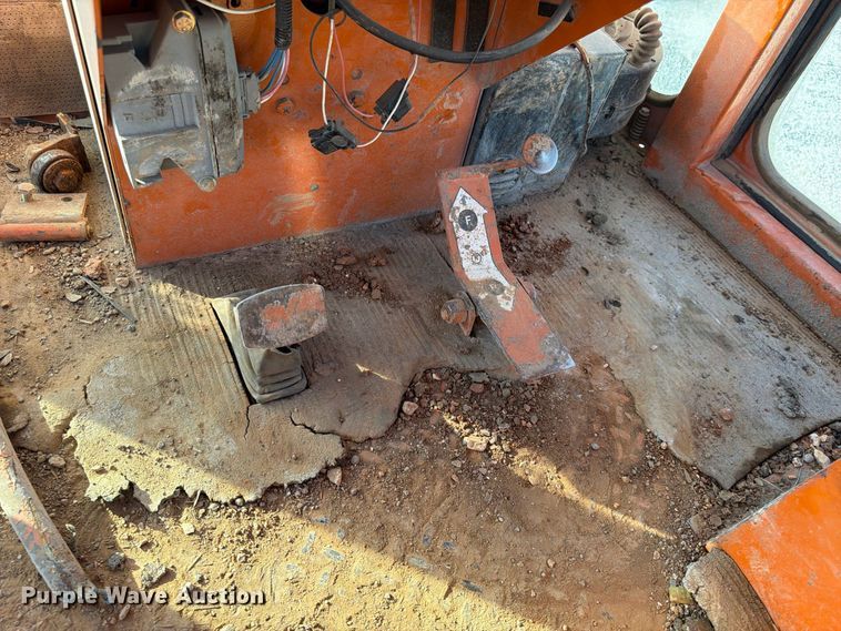 image for item FG0780 2017 Broce KR350 broom