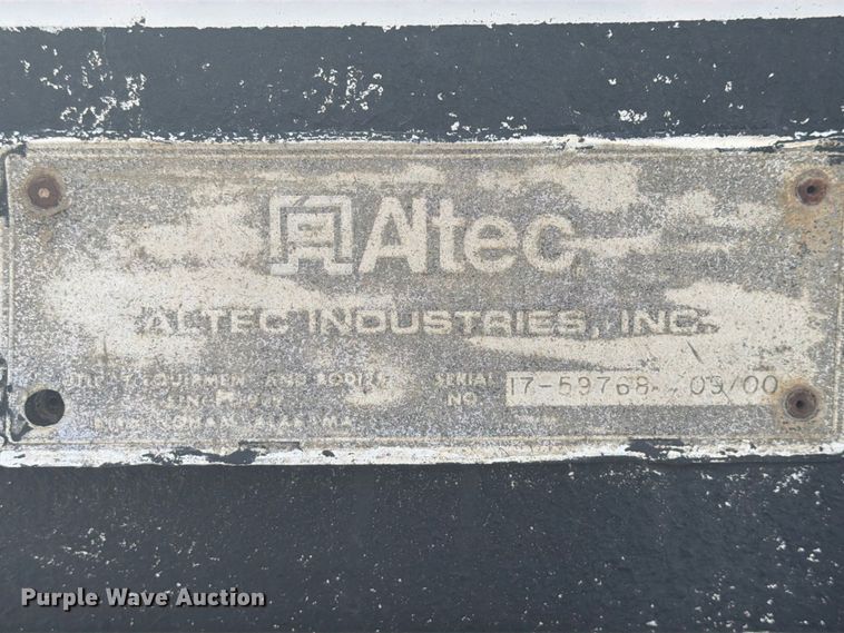 image for item FG3029 2000 Chevrolet C7 bucket truck