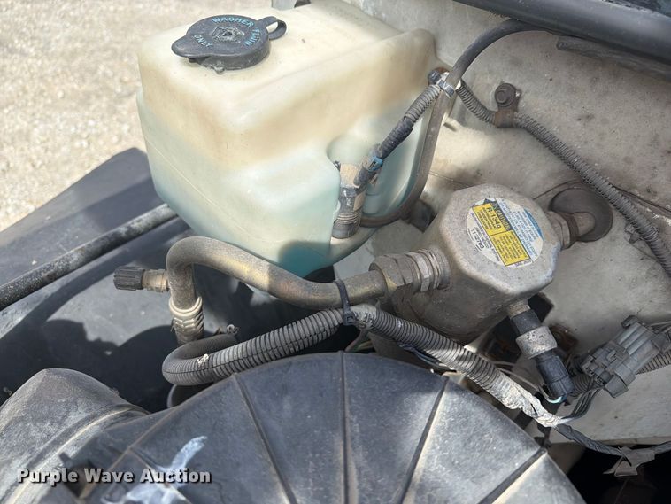 image for item FG3029 2000 Chevrolet C7 bucket truck