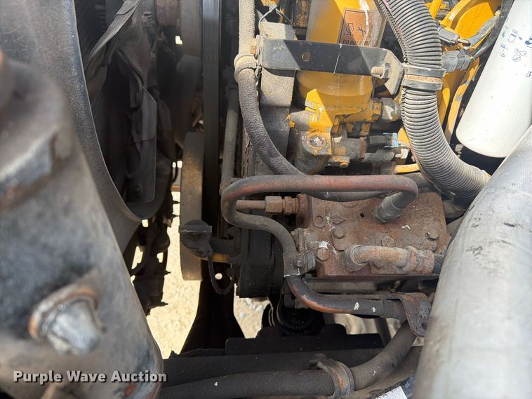 image for item FG3029 2000 Chevrolet C7 bucket truck