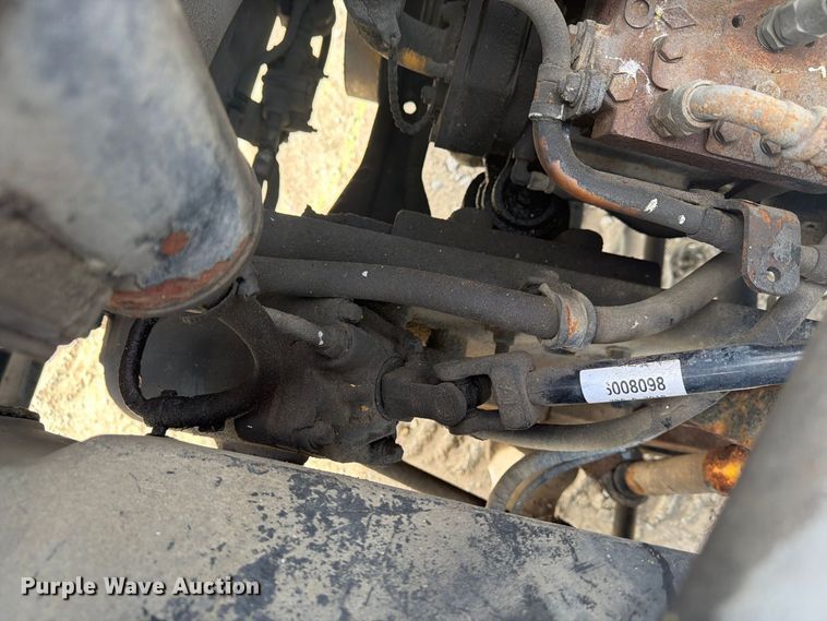 image for item FG3029 2000 Chevrolet C7 bucket truck