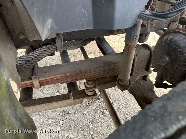 image for item FG3029 2000 Chevrolet C7 bucket truck