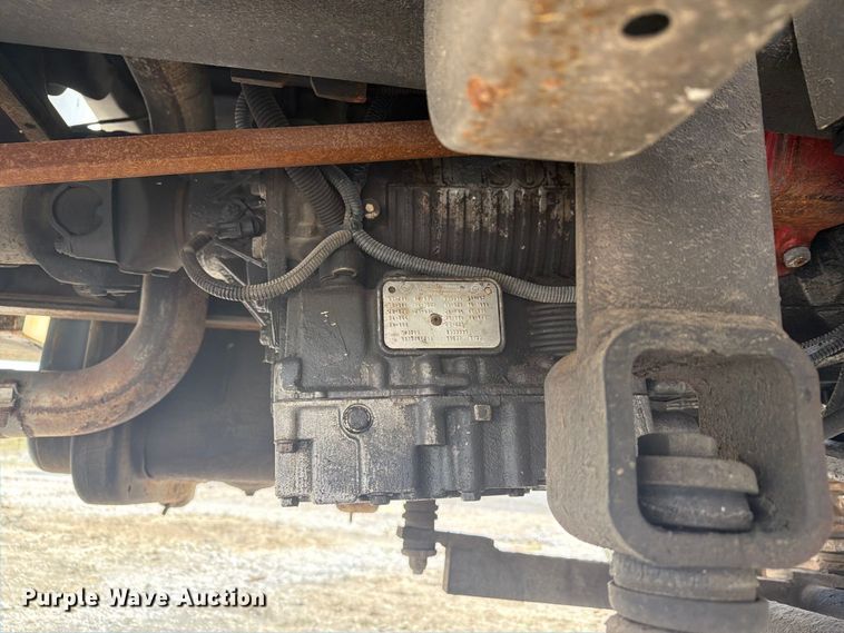image for item FG3029 2000 Chevrolet C7 bucket truck