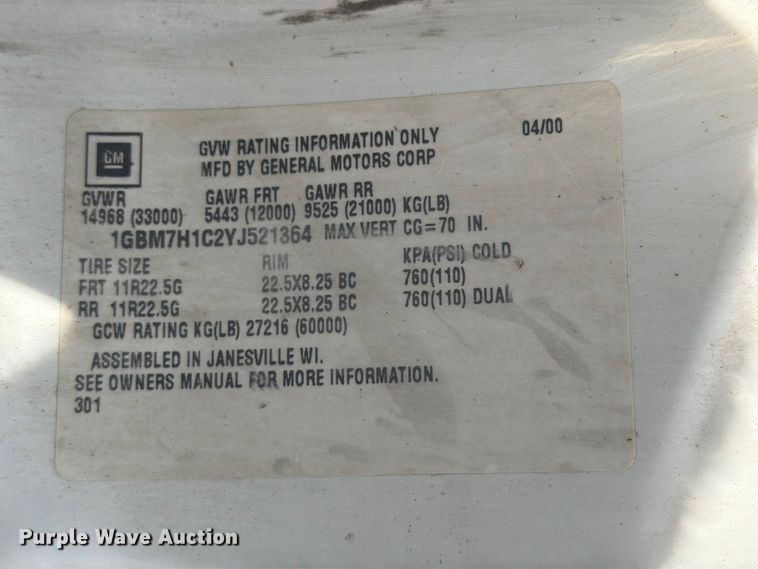 image for item FG3029 2000 Chevrolet C7 bucket truck
