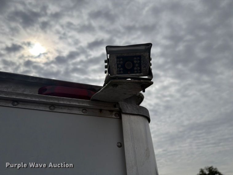 image for item FG3030 2008 GMC C5500 bucket truck