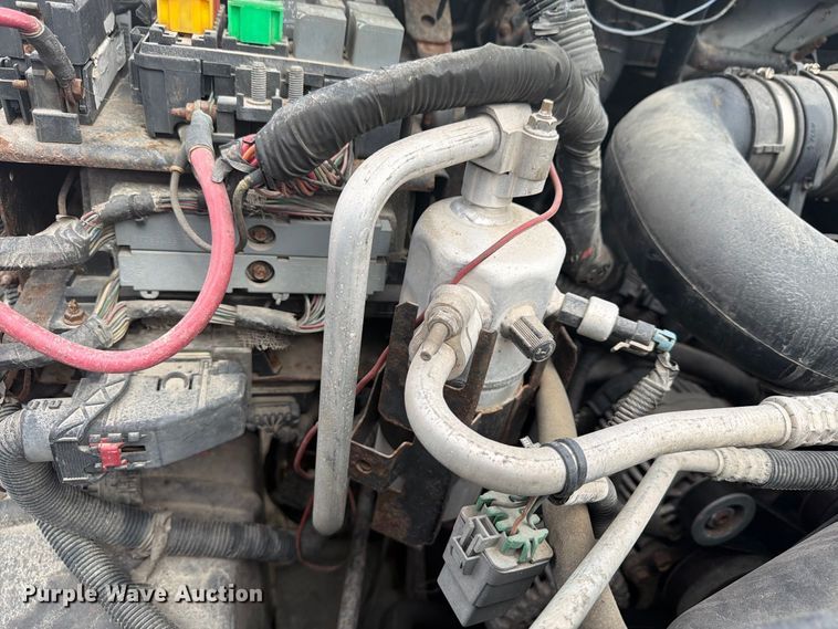 image for item FG3030 2008 GMC C5500 bucket truck