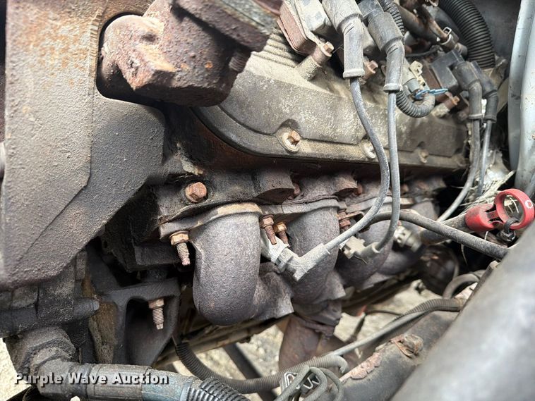 image for item FG3030 2008 GMC C5500 bucket truck