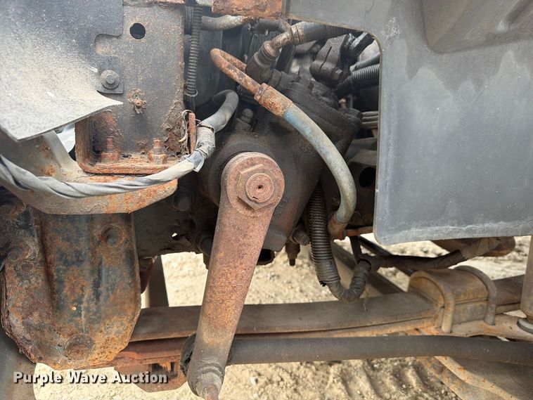 image for item FG3030 2008 GMC C5500 bucket truck