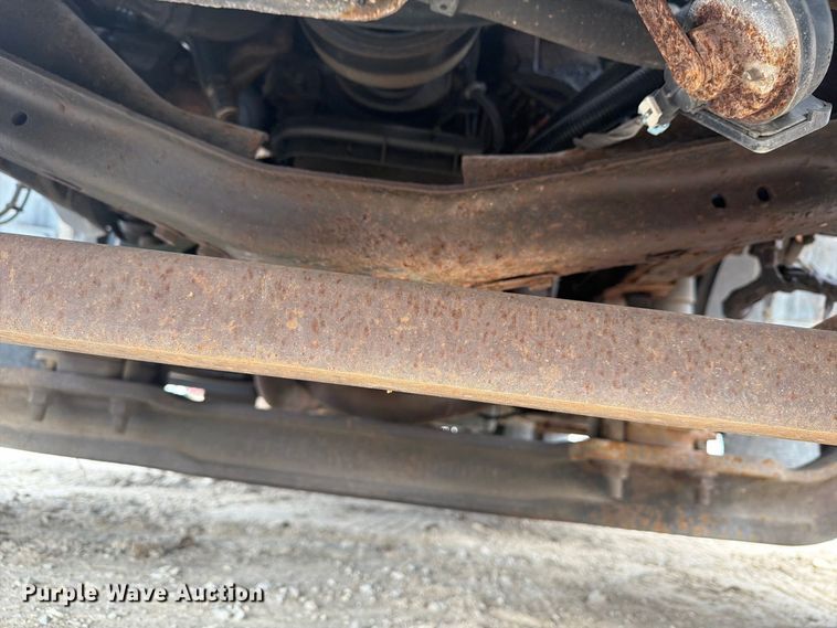 image for item FG3030 2008 GMC C5500 bucket truck