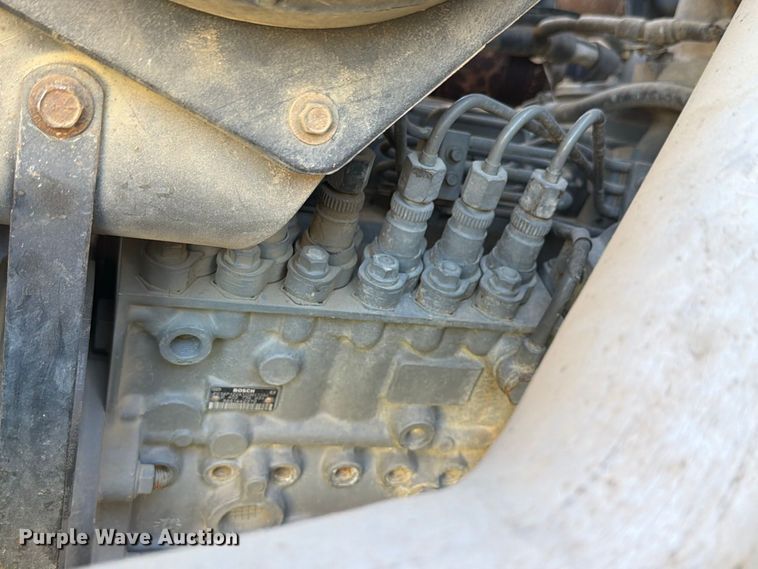 image for item FH6424 1997 Ford F800 digger derrick truck
