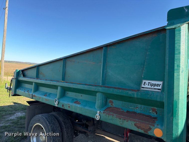 image for item FH6426 2011 Ford F550 Ext. Cab dump truck