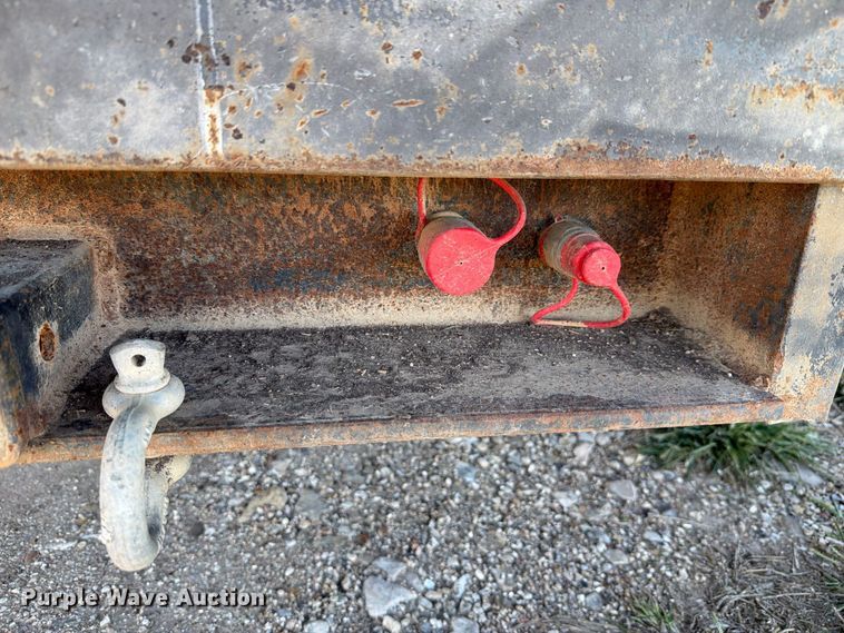 image for item FH6426 2011 Ford F550 Ext. Cab dump truck