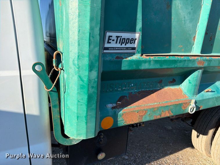 image for item FH6426 2011 Ford F550 Ext. Cab dump truck