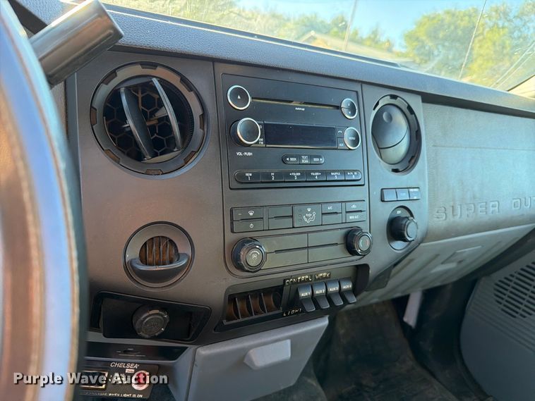 image for item FH6426 2011 Ford F550 Ext. Cab dump truck