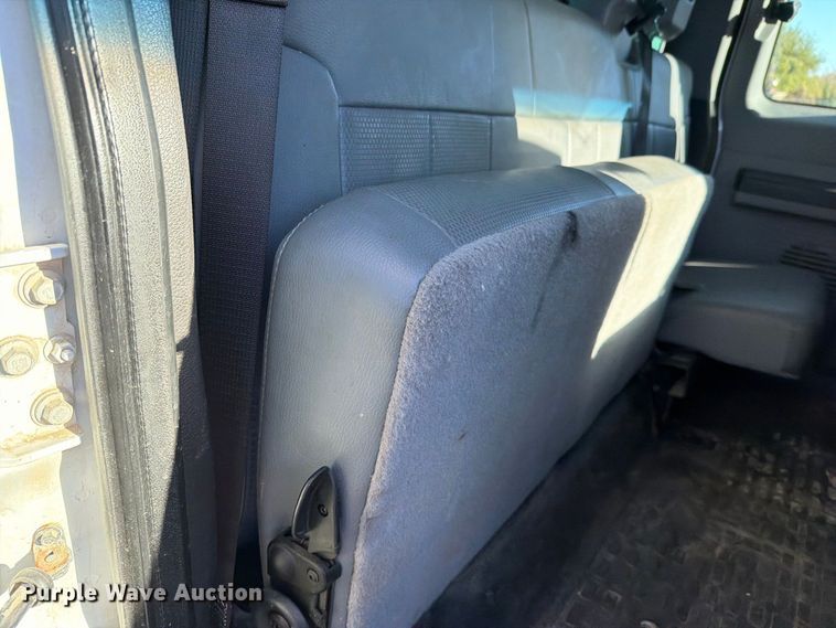 image for item FH6426 2011 Ford F550 Ext. Cab dump truck