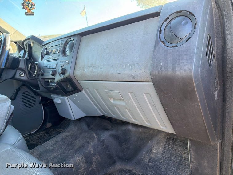 image for item FH6426 2011 Ford F550 Ext. Cab dump truck