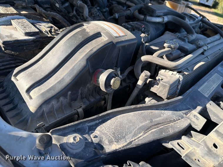image for item FH6426 2011 Ford F550 Ext. Cab dump truck