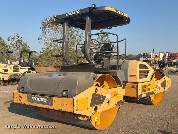 image for item FI0428 2016 Volvo DD120B double drum vibratory roller