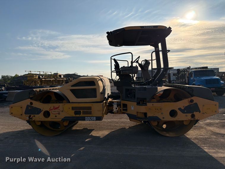 image for item FI0428 2016 Volvo DD120B double drum vibratory roller