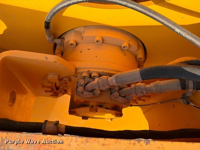 image for item FI0428 2016 Volvo DD120B double drum vibratory roller
