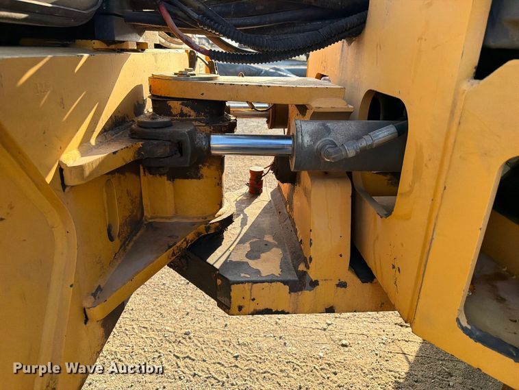 image for item FI0428 2016 Volvo DD120B double drum vibratory roller