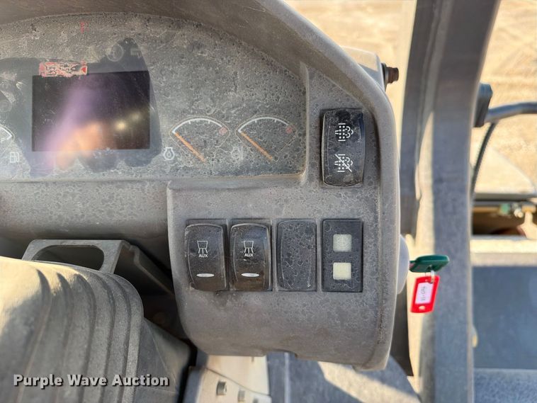 image for item FI0428 2016 Volvo DD120B double drum vibratory roller