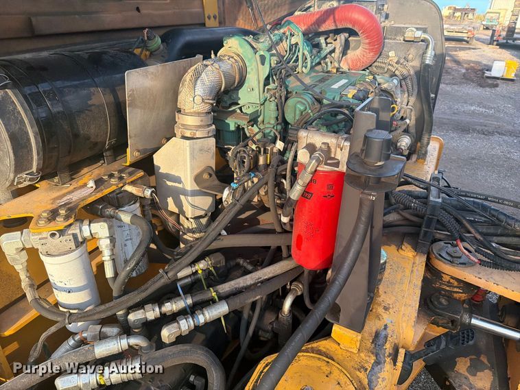 image for item FI0428 2016 Volvo DD120B double drum vibratory roller