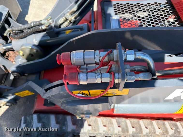 image for item FI0443 2024 Kymron YTL23-2 compact utility loader