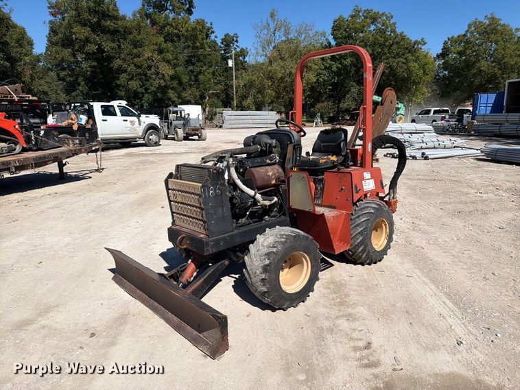 image for item FI0445 Ditch Witch RT40 trencher