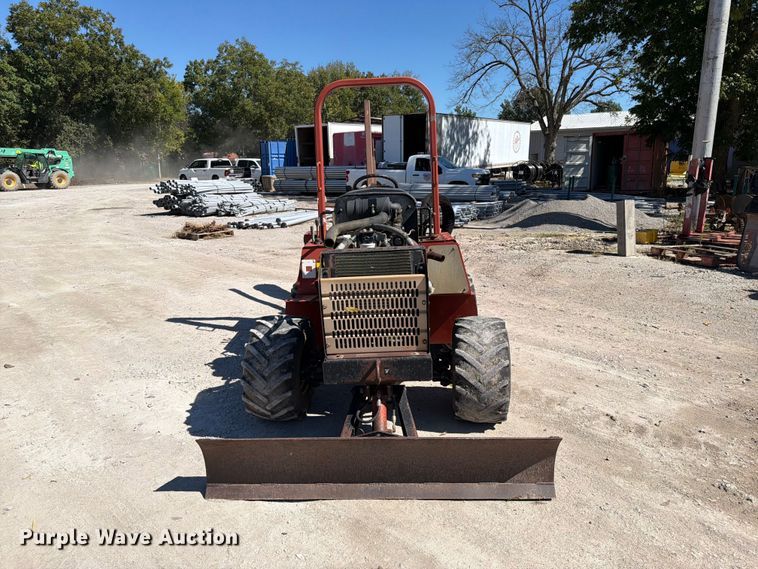 image for item FI0445 Ditch Witch RT40 trencher