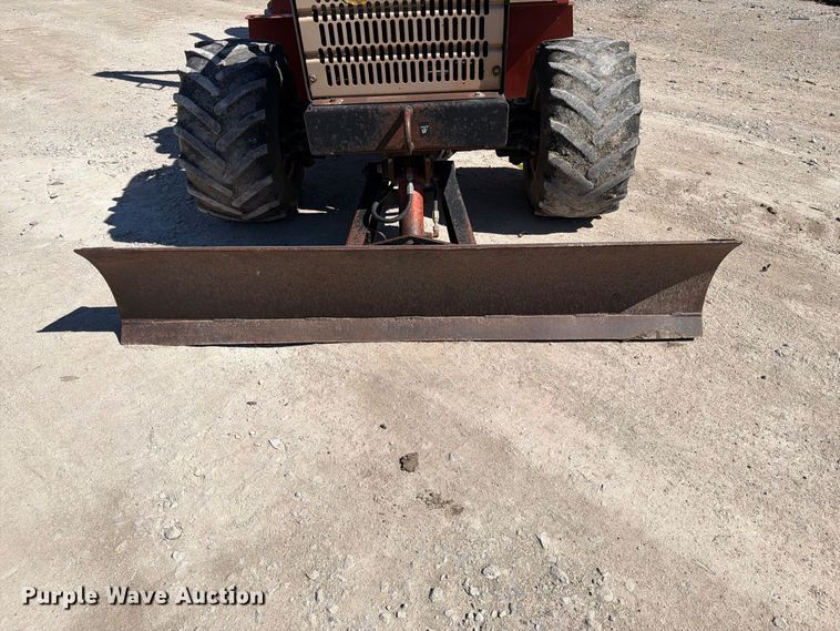 image for item FI0445 Ditch Witch RT40 trencher