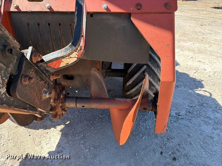 image for item FI0445 Ditch Witch RT40 trencher
