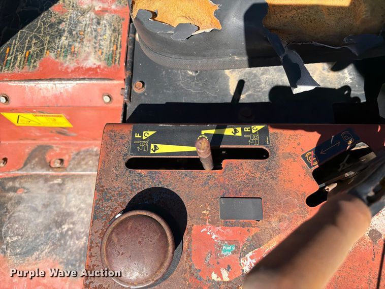image for item FI0445 Ditch Witch RT40 trencher