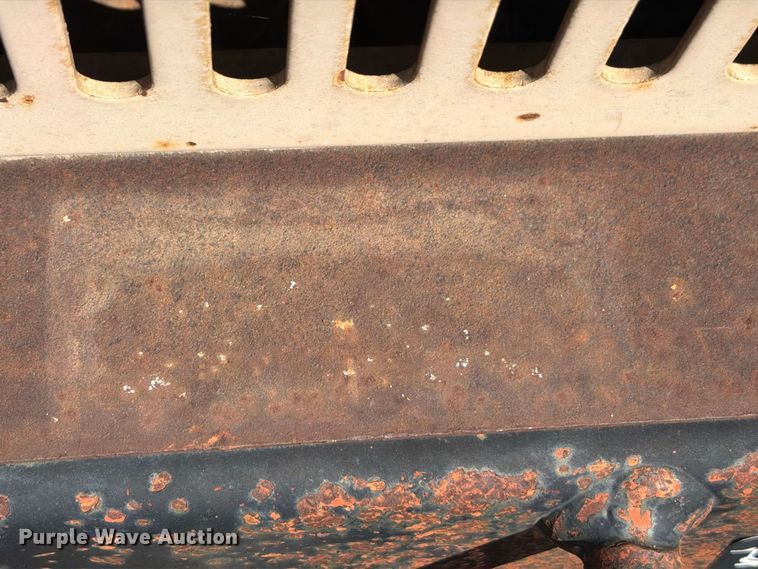 image for item FI0445 Ditch Witch RT40 trencher