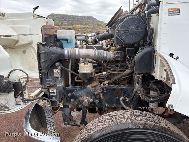 image for item FI2031 2016 Peterbilt 337 fuel / lube truck