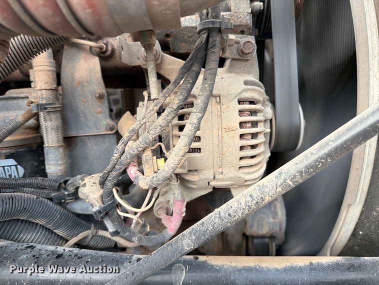 image for item FI2031 2016 Peterbilt 337 fuel / lube truck
