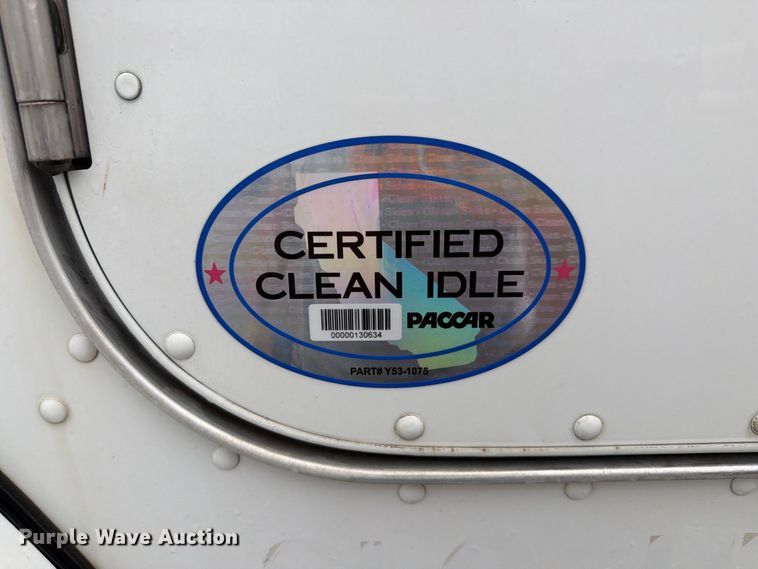 image for item FI2031 2016 Peterbilt 337 fuel / lube truck