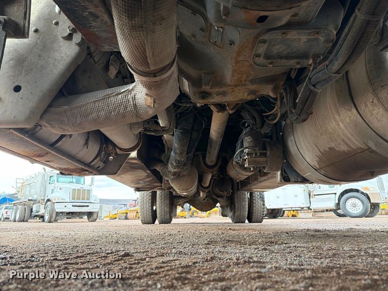 image for item FI2031 2016 Peterbilt 337 fuel / lube truck