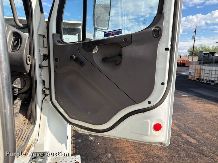 image for item FI2034 2012 Freightliner Business Class M2 street sweeper truck