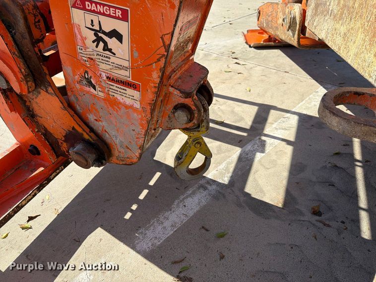 image for item FI2071 2013 Xtreme XR1245 telehandler