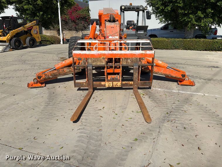 image for item FI2071 2013 Xtreme XR1245 telehandler