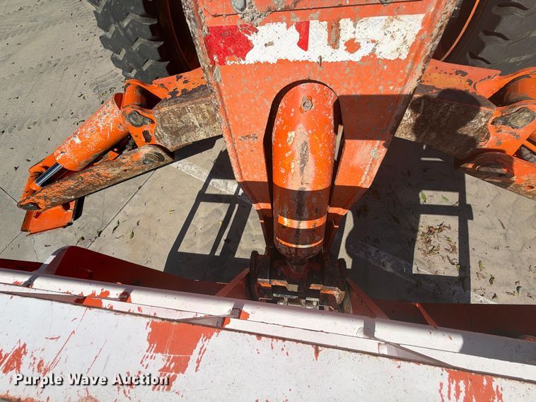 image for item FI2071 2013 Xtreme XR1245 telehandler