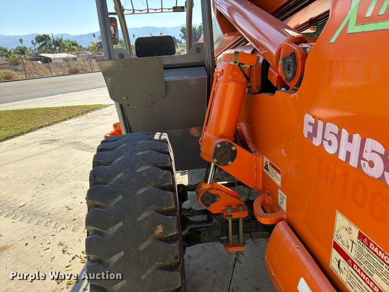 image for item FI2071 2013 Xtreme XR1245 telehandler